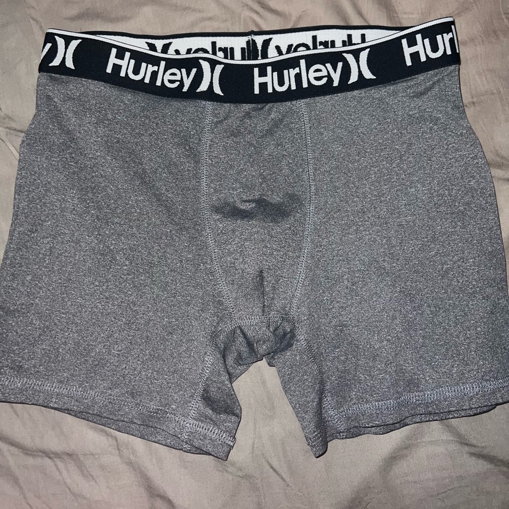 Hurley men’s medium boxers